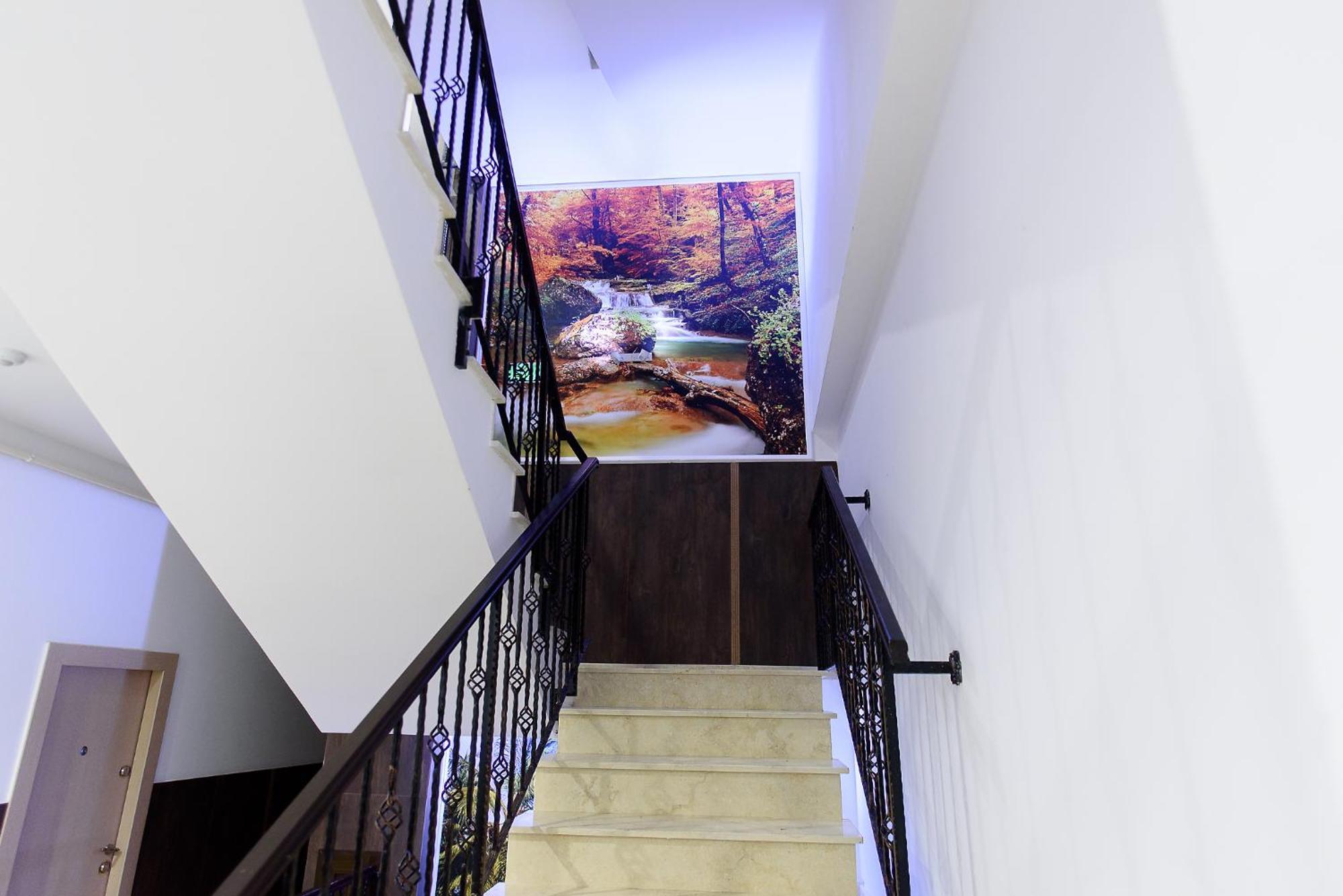 Carla'S Apartment, Airport & Train Station Shuttle Iasi Exterior photo